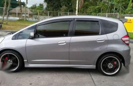Honda Jazz 1.5 2009 AT Silver For Sale