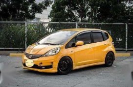 Honda Jazz GE 2010 very fresh for sale
