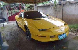 Chevrolet Camaro 2005 V6 Yellow AT For Sale