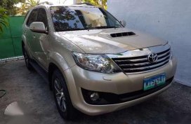 2014 Toyota Fortuner V 4x4 Beige AT For Sale