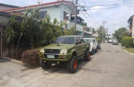 Mitsubishi Strada 2000 4x4 Green MT For Sale