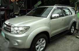 2011 Toyota Fortuner G Automatic Diesel for sale 