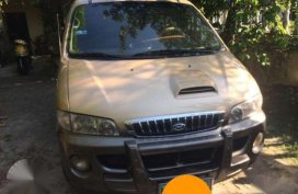 Hyundai Starex 2000 Golden AT For Sale