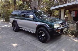 2000 Mitsubishi Strada Endeavor 4x4 MT For Sale