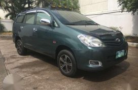 2010 Toyota Innova E MT fully loaded first owner