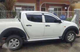Strada GL navara hilux dmax