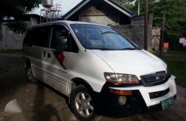 Hyundai Starex 1999 Van MT White For Sale