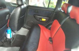 Nissan cube 2000 modll