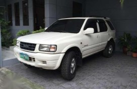 Isuzu Wizard 1998 AT White SUV For Sale