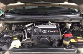 Toyota Innova E 2010