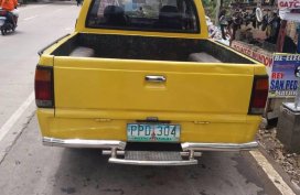 Mazda b2200 truck yellow for sale 