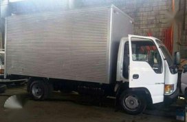 Isuzu ELF 350 2016 Closed Van 16footer 6wheeler Closed Van