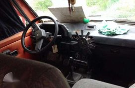 Isuzu elf dropside 14ft xlt jeep toyota corolla