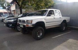 4x4 Toyota Hilux 2.8 Diesel double cab (lift up) - Cebu unit