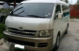 Toyota Hiace GL Grandia 2008 2.5 MT White 