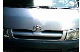 Toyota Hi-Ace Van