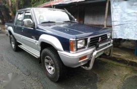 1999 Mitsubishi L200 Strada 4x4 MT Blue 