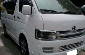 2008 Toyota HiAce Commuter MT White 