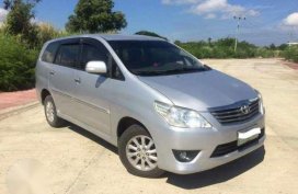 Toyota Innova G AT Silver 2014 For Sale