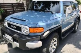 Toyota Fj Cruiser 4.0 AT 2015 Blue For Sale