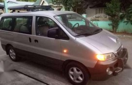 Hyundai Starex 2002 AT Silver Van For Sale
