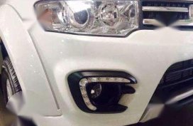 mitsubishi montero glx2015 f