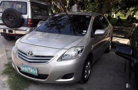 Toyota Vios 2010 sedan silver for sale 