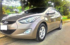 Hyundai Elantra 2014 sedan for sale 