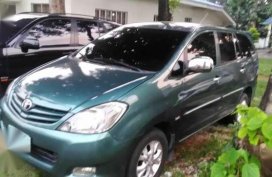 Toyota Innova E 2010 Matic Green For Sale