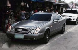 Mercedes Benz CLK 320 W208