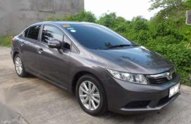 Honda Civic 1.8 E AT