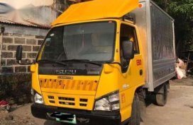 For Sale Isuzu NHR 2.8 with Aluminum Van