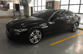 Jaguar XE 2016 sedan black for sale 