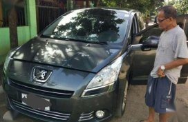 CASA MAINTAINED Peugeot 5008 2014 MODEL FOR SALE