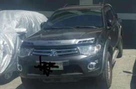 Mitsubishi Strada GLX V AT 2012 FOR SALE