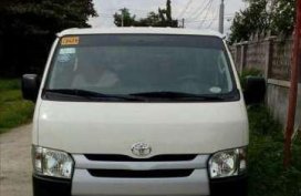 Toyota Hiace Commuter 2015 MT White For Sale