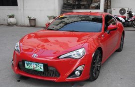 2013 Toyota 86 sedan red for sale 