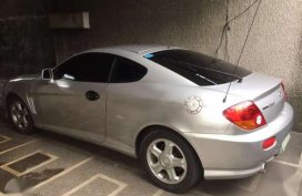 Hyundai Coupe 2004 2.0 good for sale 