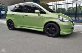GOOD AS NEW Honda Fit 2001 FOR SALE