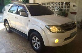 Toyota fortuner g 2.5 d4d 2007 AT