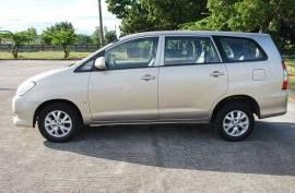2012 Toyota Innova E Diesel Automatic for sale 