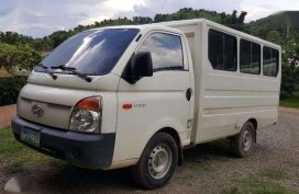 Hyundai H 100 Shuttle Van White MT For Sale