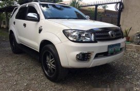 For sale Toyota Fortuner 2010