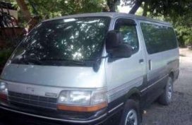 Well Kept 1998 Toyota Hi-ace Super Custom 2L For Sale