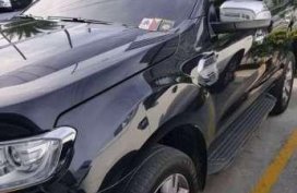 For sale Ford Everest TITANIUM 4x2 (nego)