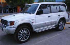 98 MItsubishi Pajero (not surplus)