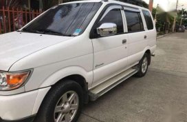 Good Running 2011 Isuzu Crosswind XT For Sale