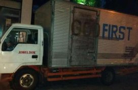 For sale Fuso Canter 4D33 wide truck