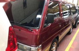 nissan urvan escapade 2012