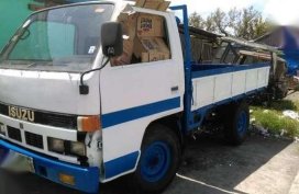 Isuzu elf dropside 4JV1 good as new for sale 